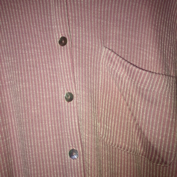 Women’s Blumin brand pink and white seaside pinstriped flowy button up top 3x - Picture 2 of 4